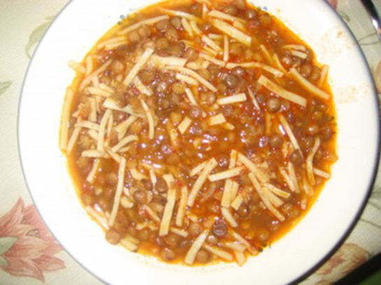 Erişteli Yeşil Mercimek Tarifi ve Malzemeleri